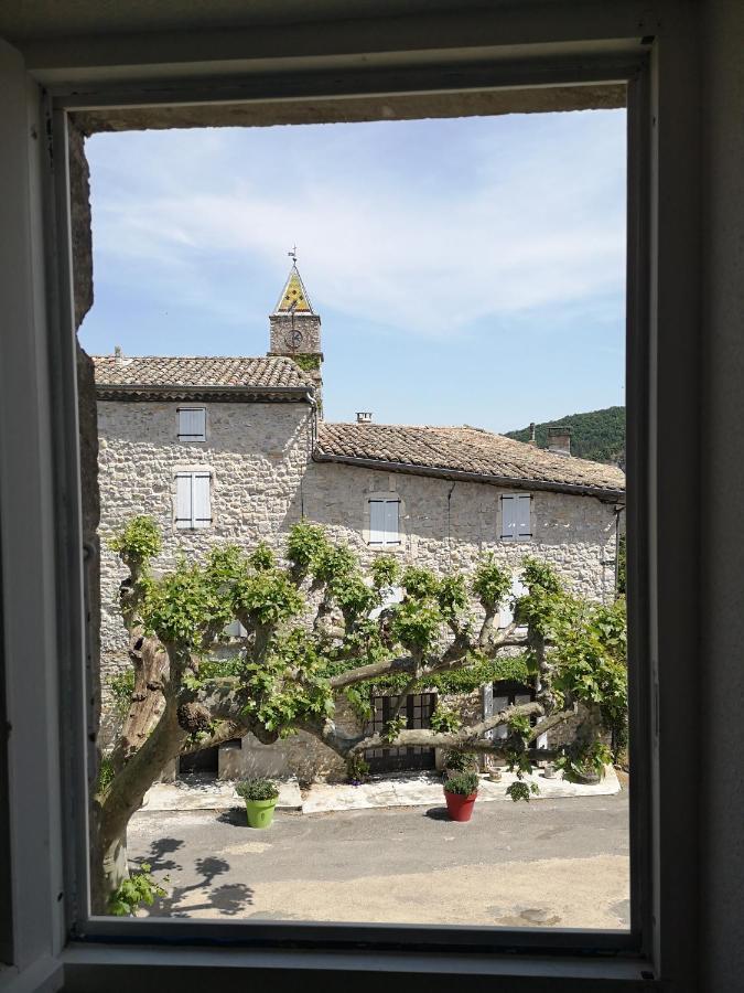 Auberge De L Helvie Chez Coco & Ricou Valvigneres Εξωτερικό φωτογραφία